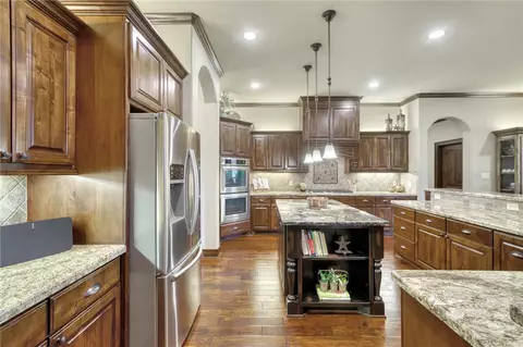 7488 Hidden Pond, Bryan, TX 77808 photo 14