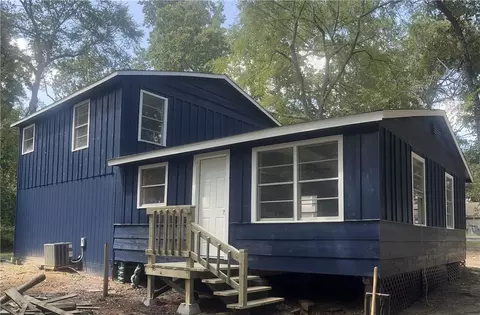 112 Seminole Dr, Montgomery, TX 77316