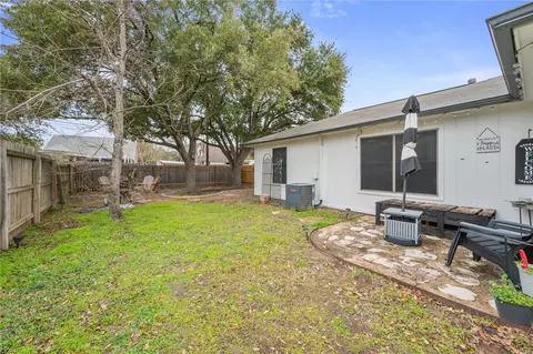 4744 Brompton Ln, Bryan, TX 77802 photo 10