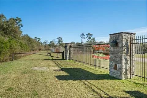 8115 Spring Cypress Rd, Spring, TX 77379 photo 13