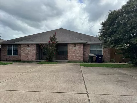 2324 Pheasant, College Station, TX 77845