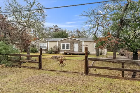 437 Barbara Ln, Somerville, TX 77879