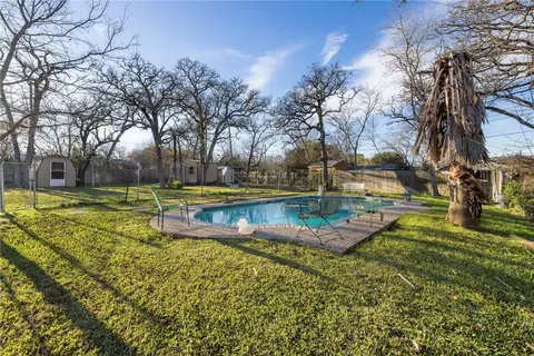 902 Mitchell St, Bryan, TX 77802 photo 17