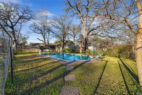 902 Mitchell St, Bryan, TX 77802 photo 10