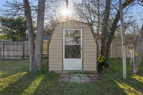 902 Mitchell St, Bryan, TX 77802 photo 43