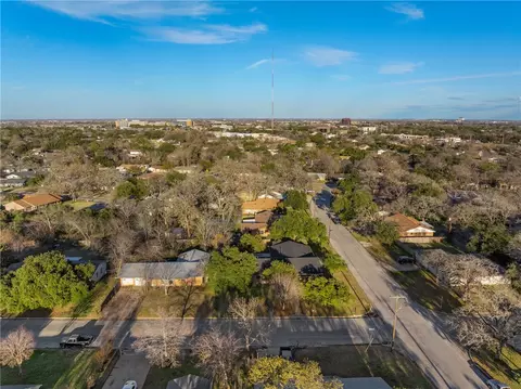 902 Mitchell St, Bryan, TX 77802 photo 36