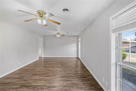 902 Mitchell St, Bryan, TX 77802 photo 19