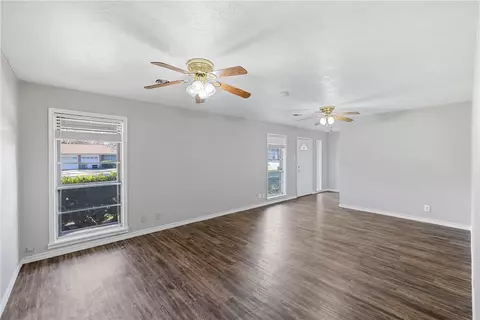 902 Mitchell St, Bryan, TX 77802 photo 20