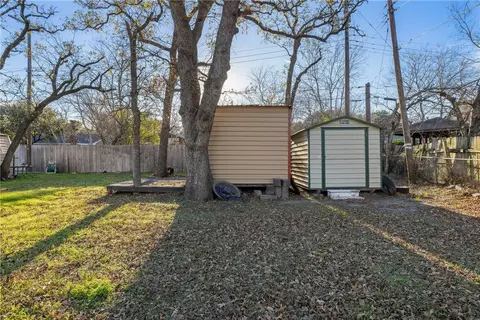 902 Mitchell St, Bryan, TX 77802 photo 41