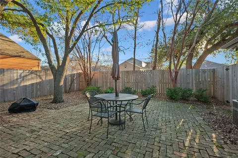 2702 Camelot Dr, Bryan, TX 77802 photo 23