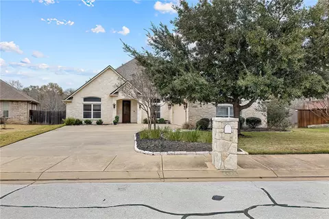 4428 Spring Meadows Dr, College Station, TX 77845