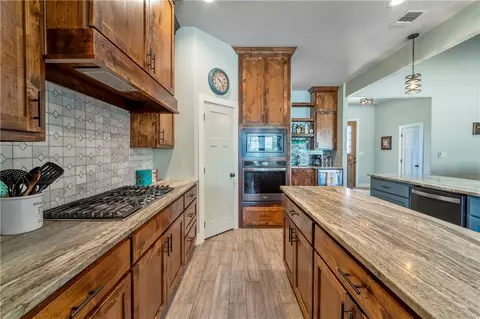 10489 Hampton Ct, Iola, TX 77861 photo 22