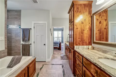 10489 Hampton Ct, Iola, TX 77861 photo 34