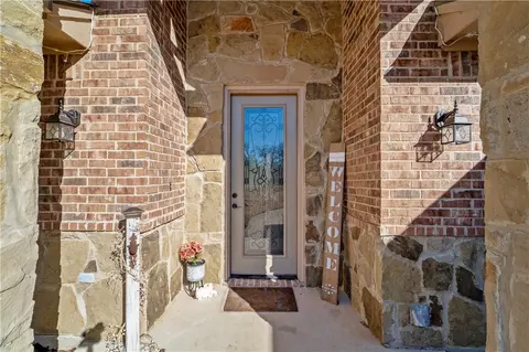10489 Hampton Ct, Iola, TX 77861 photo 3
