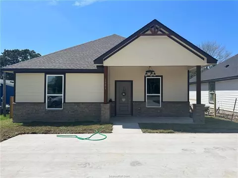 1106 New York St, Bryan, TX 77803