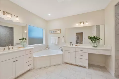 Bath - 2806 Spector Dr, Bryan, TX 77808 photo 1 of 5