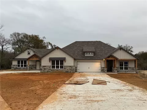 17377 Cedar Rock Ct, College Station, TX 77845