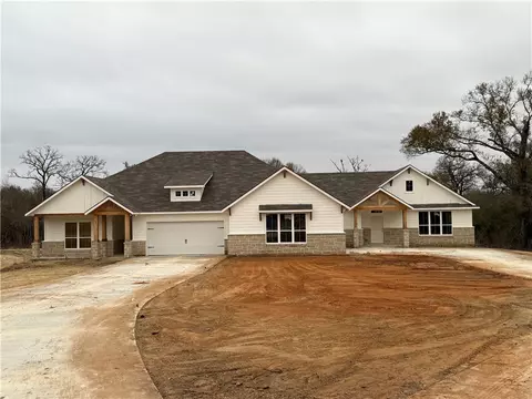 17376 Cedar Rock Ct, College Station, TX 77845