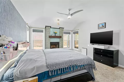Bedroom - 2910 Broadmoor Dr, Bryan, TX 77802 photo 2 of 8