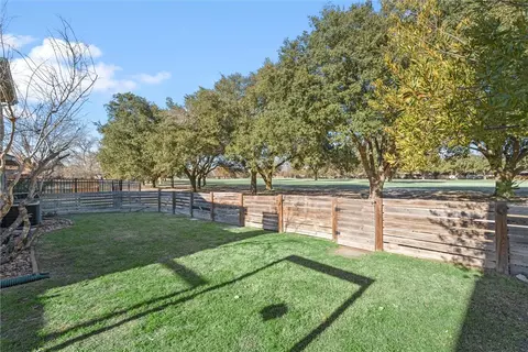 Exterior - 2910 Broadmoor Dr, Bryan, TX 77802 photo 9 of 10