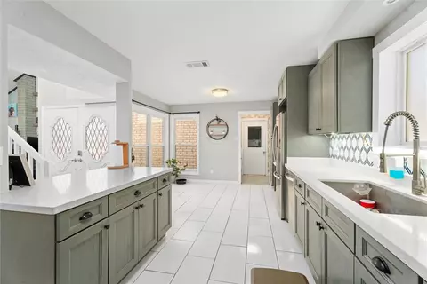 Kitchen - 2910 Broadmoor Dr, Bryan, TX 77802 photo 3 of 3