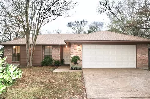 1003 Laredo Ct, College Station, TX 77845