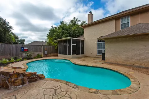 2213 E Briargate Dr, Bryan, TX 77802 photo 9