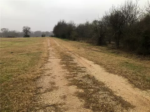 84 09 Ac Valley Rd, Bryan, TX 77808 photo 3