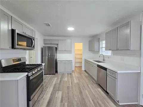 1904 Carroll Cir, Bryan, TX 77803