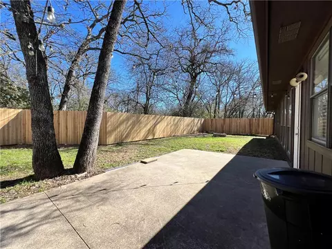 2112 Pantera Dr, Bryan, TX 77807 photo 18