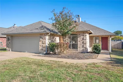 1604 Winfield Ct, Bryan, TX 77802