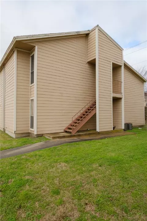 2911 Prairie Flower Cir, Bryan, TX 77802