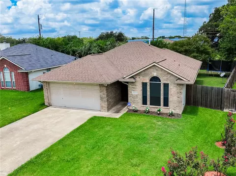 3215 Timberline Dr, Bryan, TX 77803 photo 2