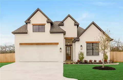 2916 Captain Ct, Bryan, TX 77808