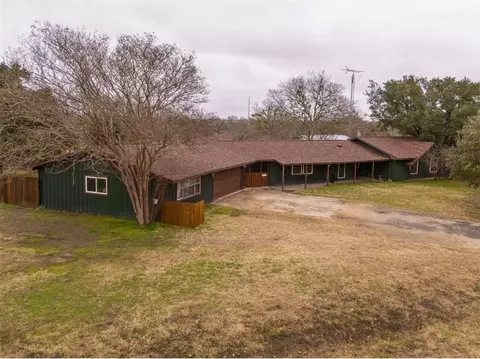 6675 Cargill Dr, Bryan, TX 77808