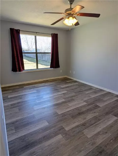 3903 High St, Bryan, TX 77808 photo 10