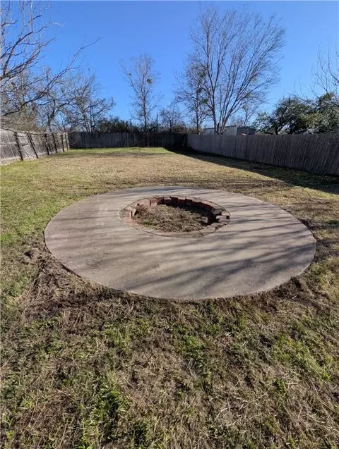 3903 High St, Bryan, TX 77808 photo 17
