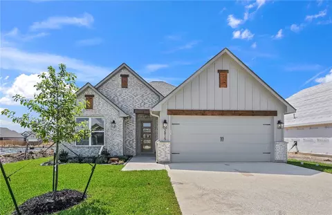 2815 Bombay Ct, Bryan, TX 77808