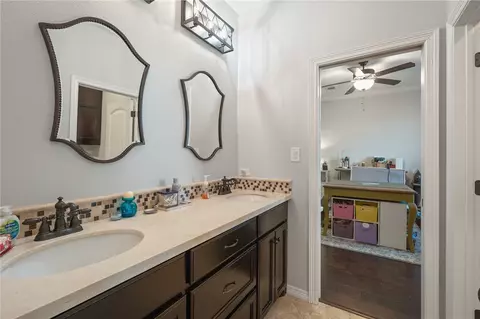 10187 Hampton Ct, Iola, TX 77861 photo 19