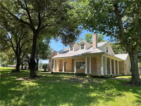 5589 County Rd 315, Caldwell, TX 77836