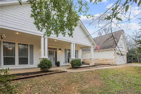 4817 Drake Dr, College Station, TX 77845