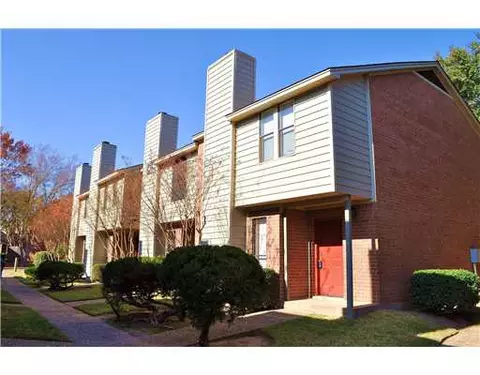 1904 Dartmouth O-4, College Station, TX 77840