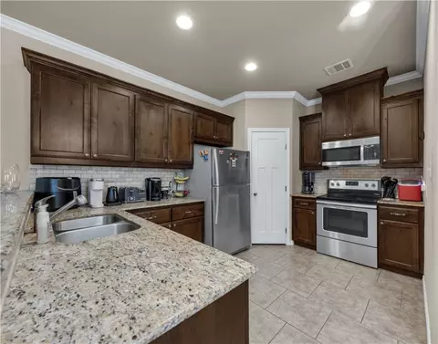 Kitchen - 3110 Claremont Dr, College Station, TX 77845 photo 1 of 2