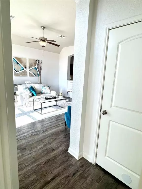 Entry Way - 2038 Sorrento Ct, Bryan, TX 77808 photo 1 of 3