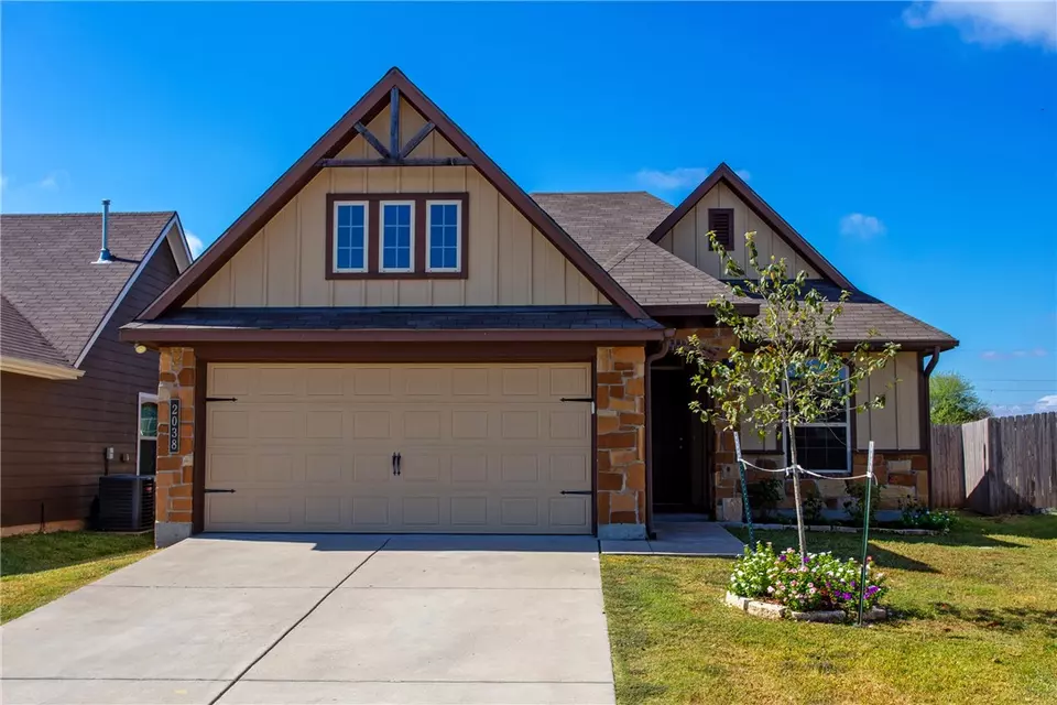 Exterior - 2038 Sorrento Ct, Bryan, TX 77808 photo 1 of 2