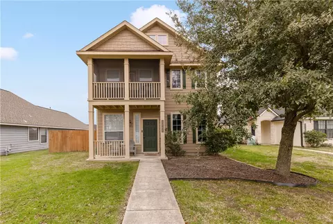 2008 Turning Leaf Dr, Bryan, TX 77807