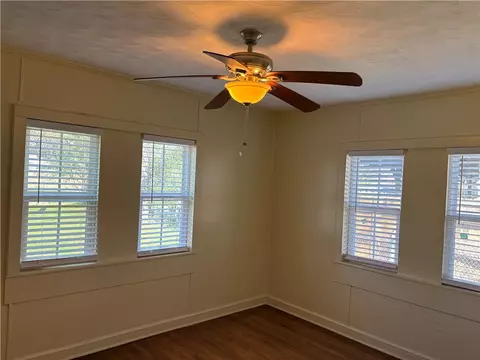 Bedroom - 111 Lake St, Bryan, TX 77801 photo 2 of 3