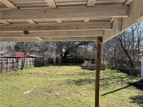 Exterior - 111 Lake St, Bryan, TX 77801 photo 3 of 4