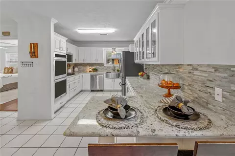 3802 Kelli Ln, Bryan, TX 77802 photo 14