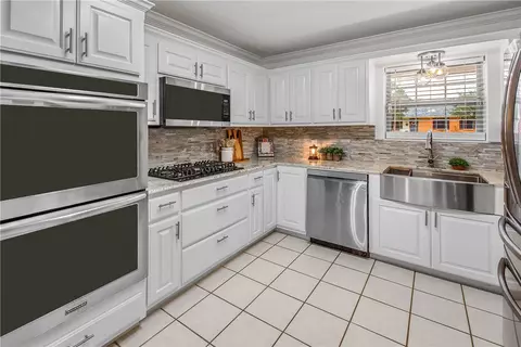 3802 Kelli Ln, Bryan, TX 77802 photo 17